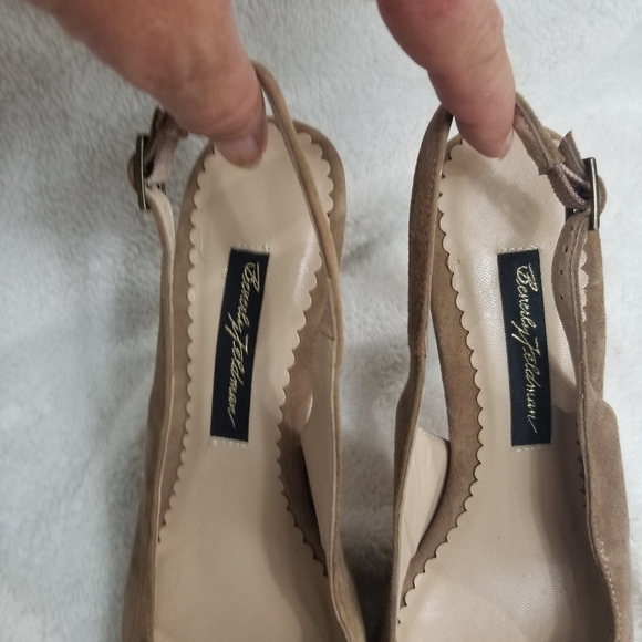 Beverly Feldman suede heels - Picture 8 of 8